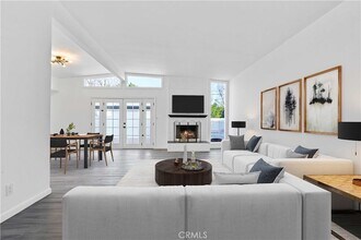 5942 Graves Ave in Los Angeles, CA - Building Photo - Building Photo