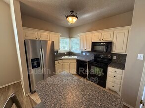 6020 102nd St in Lubbock, TX - Building Photo - Building Photo