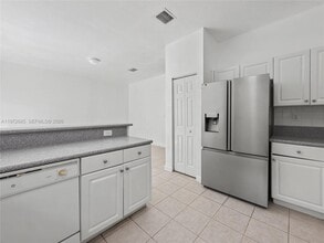 12874 SW 134th St in Miami, FL - Building Photo - Building Photo