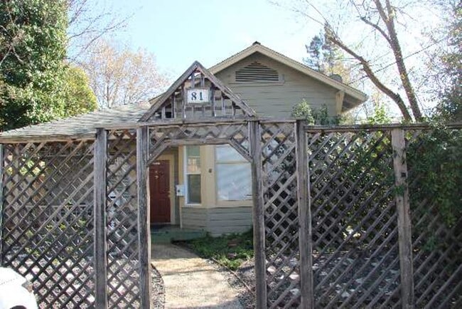 81 Church St in Sonora, CA - Building Photo - Building Photo