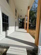 250 N Anderson St in Morganton, NC - Foto de edificio - Building Photo