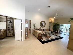 7936 Laina Ln in Boynton Beach, FL - Building Photo - Building Photo