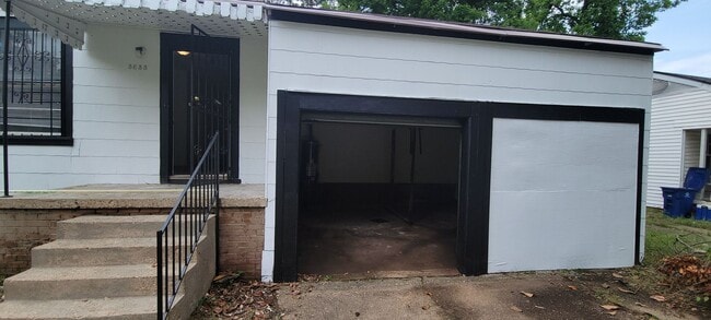 3633 W College St in Shreveport, LA - Building Photo - Building Photo