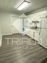 2423 Patria St in Winston-Salem, NC - Building Photo - Building Photo