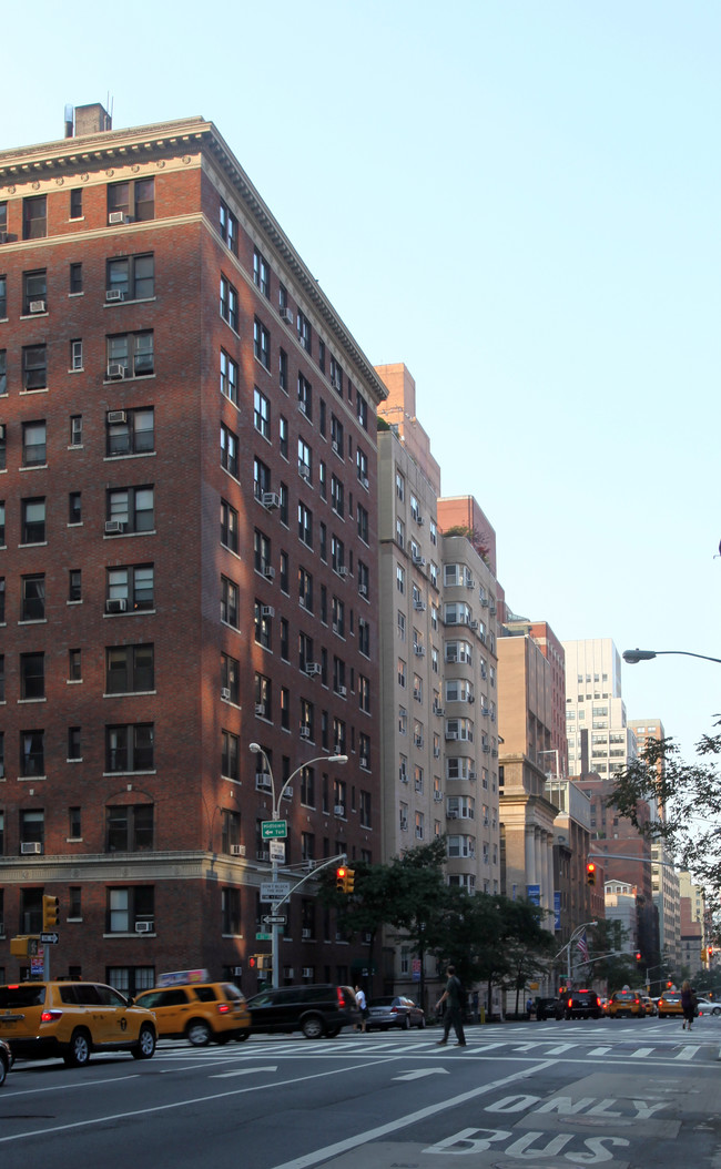 The Bromley in New York, NY - Foto de edificio - Building Photo