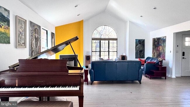 property at 7011 Fox Chase Rd