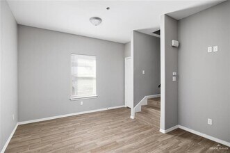 1400 Humming Bird Ct in Pharr, TX - Building Photo - Building Photo
