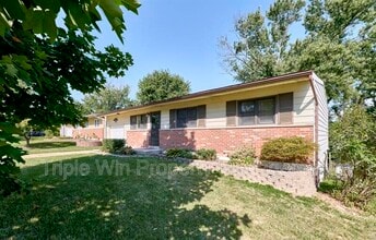10531 Fabick Dr in St. Louis, MO - Building Photo - Building Photo