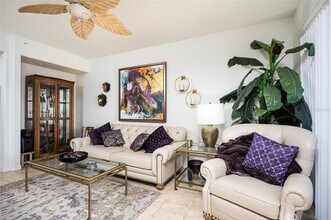 1761 Auburn Lakes Dr in Venice, FL - Building Photo - Building Photo