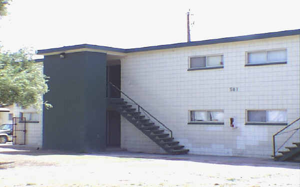 581 Northrop Ave in Las Vegas, NV - Building Photo - Building Photo