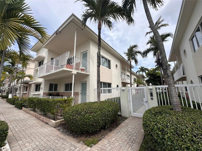 property at 1100 Venetian Way