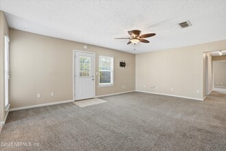 4088 Laurelwood Dr in Jacksonville, FL - Building Photo - Building Photo