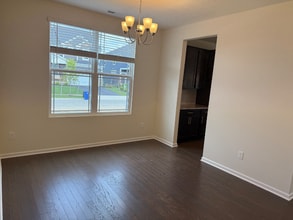 8580 Apricot Wy in Plain City, OH - Building Photo - Building Photo