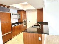 17201 Collins, Unit 2202 in Sunny Isles Beach, FL - Building Photo - Building Photo