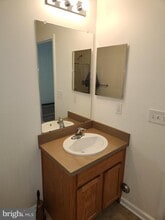 1038 Lamberton St in Trenton, NJ - Building Photo - Building Photo