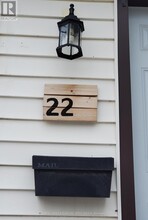 22 Concord Ave in St Catharines, ON - Building Photo - Building Photo