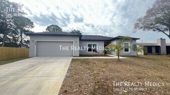 1682 Waneta St SE in Palm Bay, FL - Building Photo