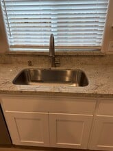 2777 Compile Wy in Roseville, CA - Foto de edificio - Building Photo