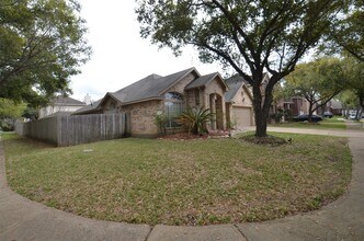1103 Ivyvine Ct in Sugar Land, TX - Building Photo - Building Photo