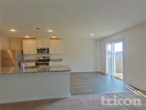 4008 Reinfield Dr in Inman, SC - Building Photo - Building Photo