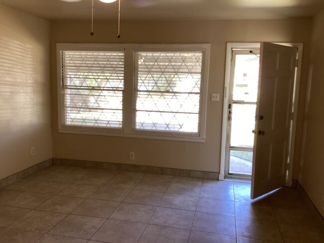 property at 3118 Grant St