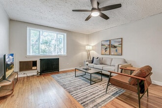 1666 Detroit St in Denver, CO - Building Photo - Building Photo