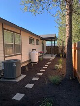 51310 Nash Ct in La Pine, OR - Building Photo - Building Photo