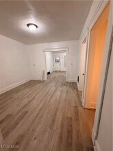 10512 Greenlawn Ave in Cleveland, OH - Building Photo - Building Photo