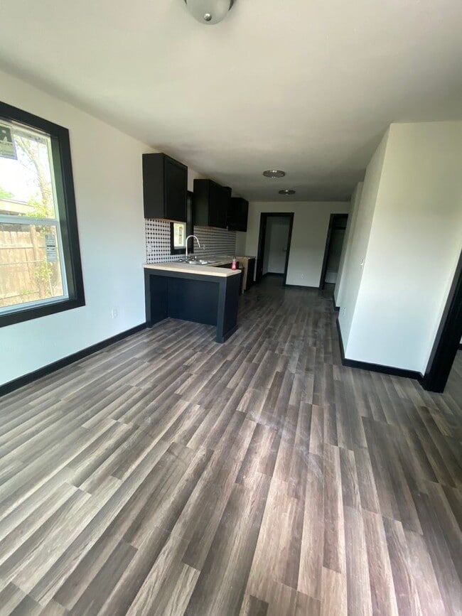 609 Palmer St NW in Ardmore, OK - Building Photo - Building Photo