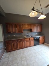 217 W 7th St in Russellville, AR - Building Photo - Building Photo