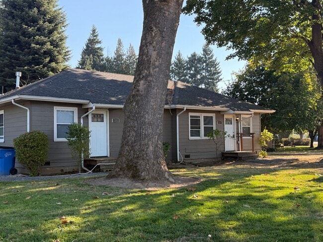 property at 2214 W 28th St