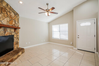 1323 Brandywine Dr in Orange Park, FL - Building Photo - Building Photo