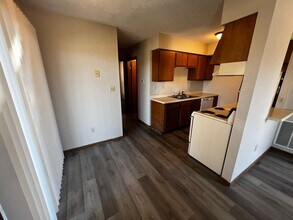 Lakeside Apartments in Jefferson City, MO - Foto de edificio - Interior Photo