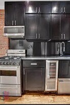 E. 108th St, 2nd Ave, Unit 4 in New York, NY - Building Photo