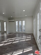 734 S Gramercy Pl in Los Angeles, CA - Building Photo - Building Photo