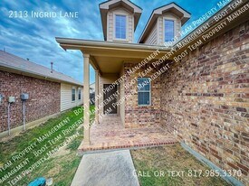 2113 Ingrid Ln in Fort Worth, TX - Building Photo