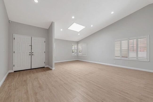 3468 Clover Oak Dr in San Jose, CA - Building Photo - Building Photo