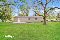 10512 E 69th St photo'