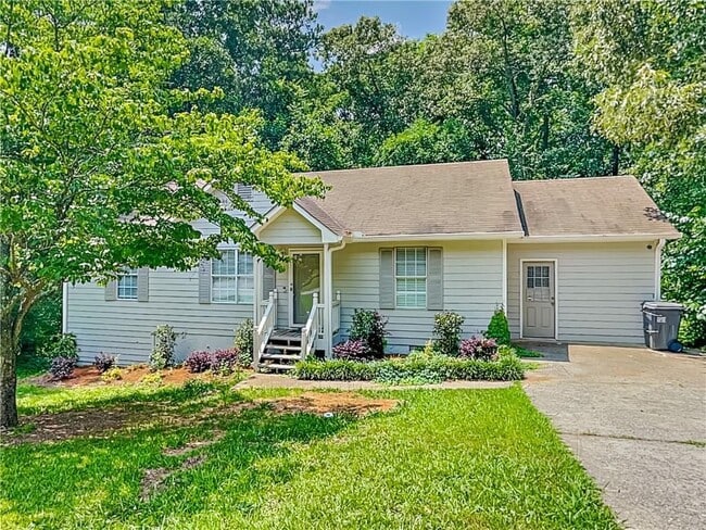 property at 244 Hale Haven Dr