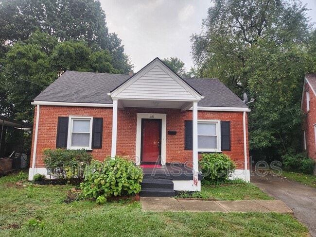 property at 1627 Catalpa St