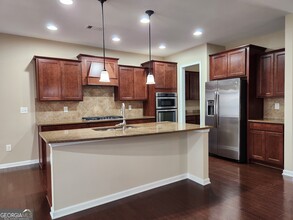 710 Great Glen Pl in Suwanee, GA - Building Photo - Building Photo
