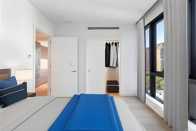 300 W 30th St-Unit -10F in New York, NY - Building Photo - Building Photo