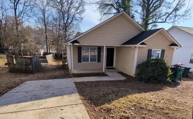 property at 2831 Mayfair Ave