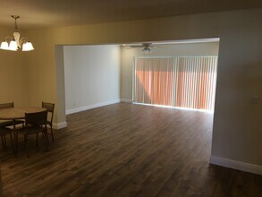 5780 Fernley Dr W in West Palm Beach, FL - Building Photo - Building Photo