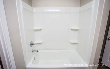 1910 Langford Ave-Unit -B in Lubbock, TX - Building Photo - Building Photo