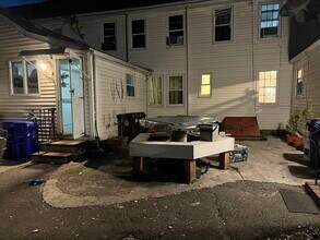 885 Salem St, Unit #885 in Malden, MA - Building Photo - Building Photo