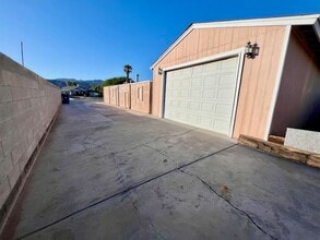 560 Ramar Rd in Bullhead City, AZ - Building Photo - Building Photo