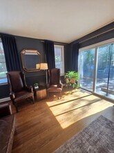 5975 Old Washington Rd in Elkridge, MD - Building Photo - Building Photo