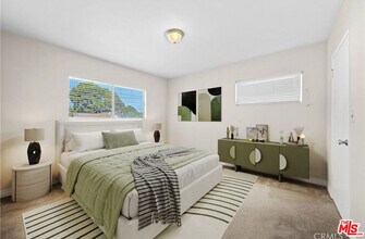 848 N Valley St in Burbank, CA - Foto de edificio - Building Photo