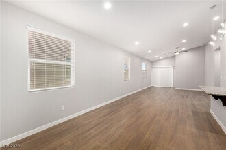 8034 Passion Ct in Las Vegas, NV - Building Photo - Building Photo